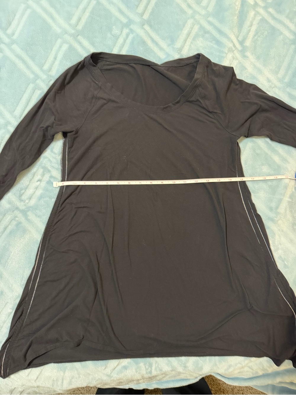lululemon athletica Black Long-Sleeve Scoop Neck Dress